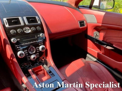 Aston Martin V8 Vantage Coupé V8 Vantage S Coupé Sportshift (15)