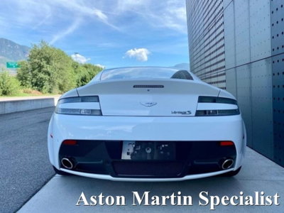 Aston Martin V8 Vantage Coupé V8 Vantage S Coupé Sportshift (4)