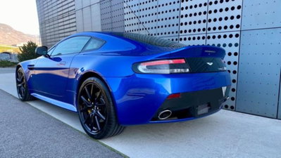 Aston Martin V8 Vantage Coupé V8 Vantage S Coupé Sportshift (6)