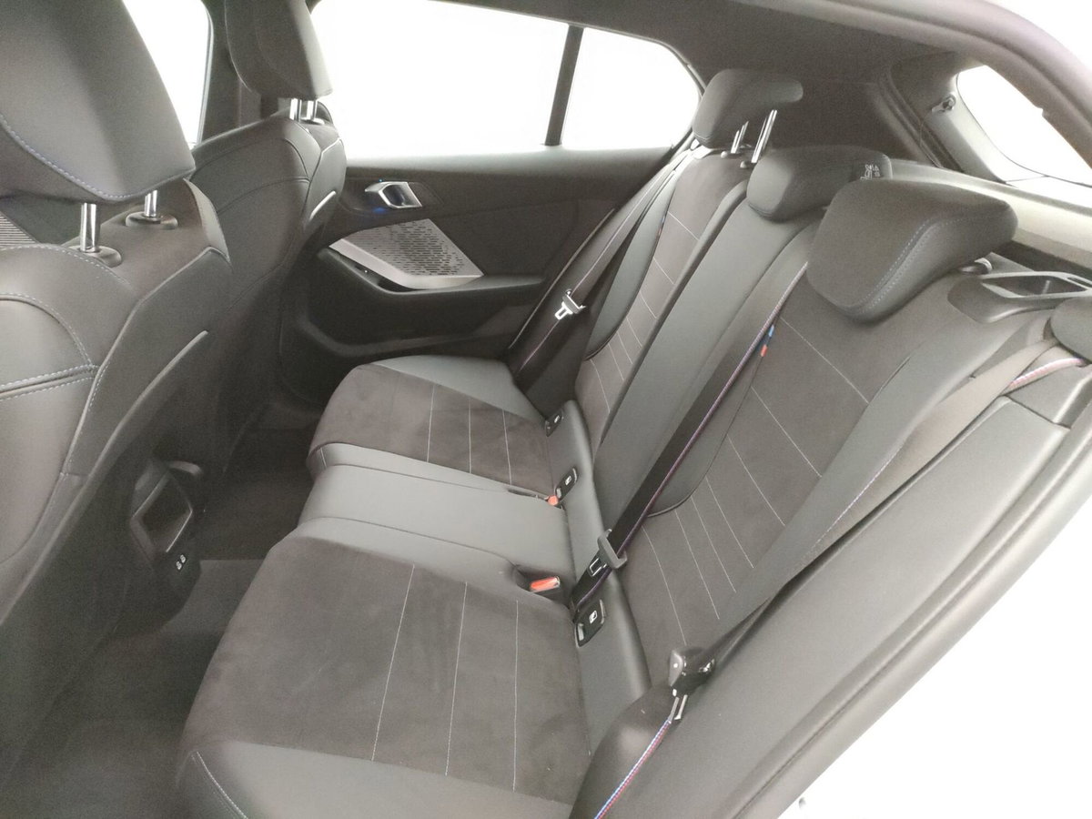 BMW Serie 1 118d MSport Pro auto (10)
