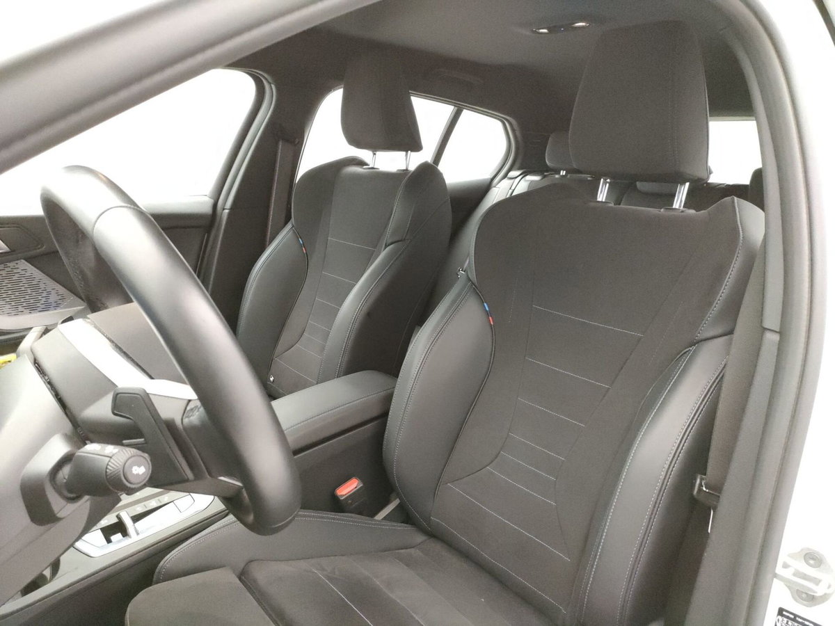 BMW Serie 1 118d MSport Pro auto (12)
