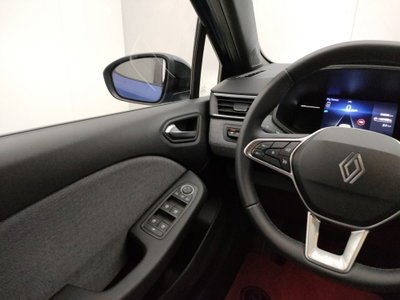 Renault Clio 1.0 tce Techno 90cv (11)