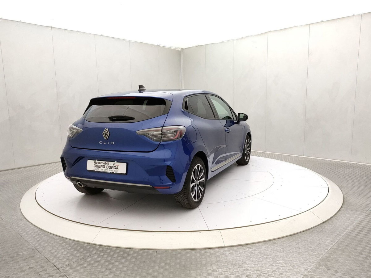 Renault Clio 1.0 tce Techno 90cv (2)