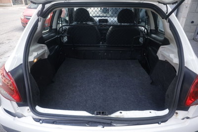 Peugeot 206 HDi 70CV 3p. XAD Van FAP (15)