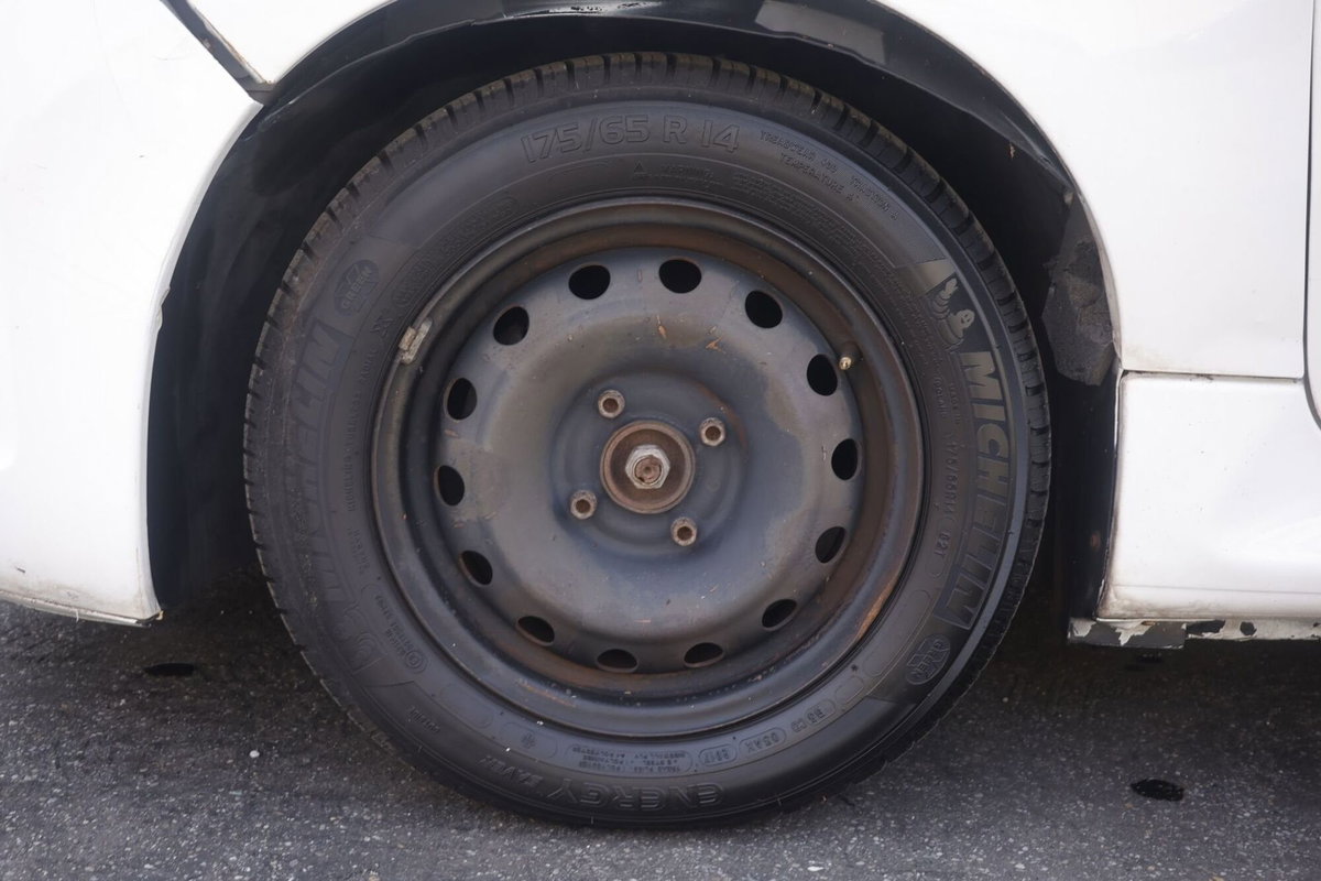Peugeot 206 HDi 70CV 3p. XAD Van FAP (5)