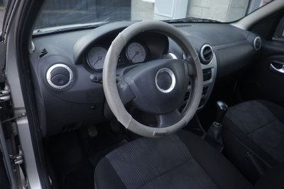 Dacia Sandero 1.4 8V GPL (14)