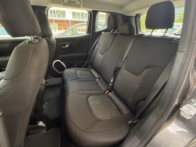 Jeep Renegade 1.6 E-TorQ EVO Sport (13)