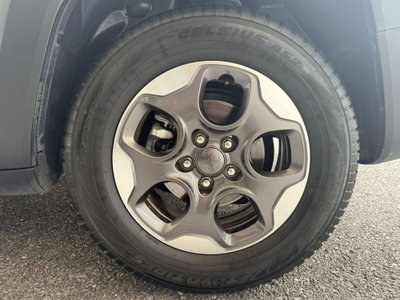 Jeep Renegade 1.6 E-TorQ EVO Sport (16)