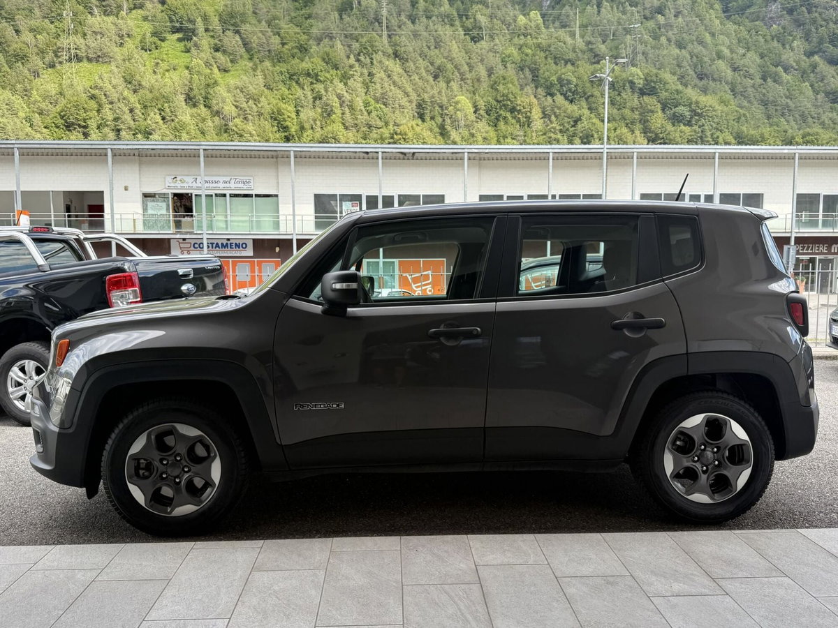 Jeep Renegade 1.6 E-TorQ EVO Sport (17)