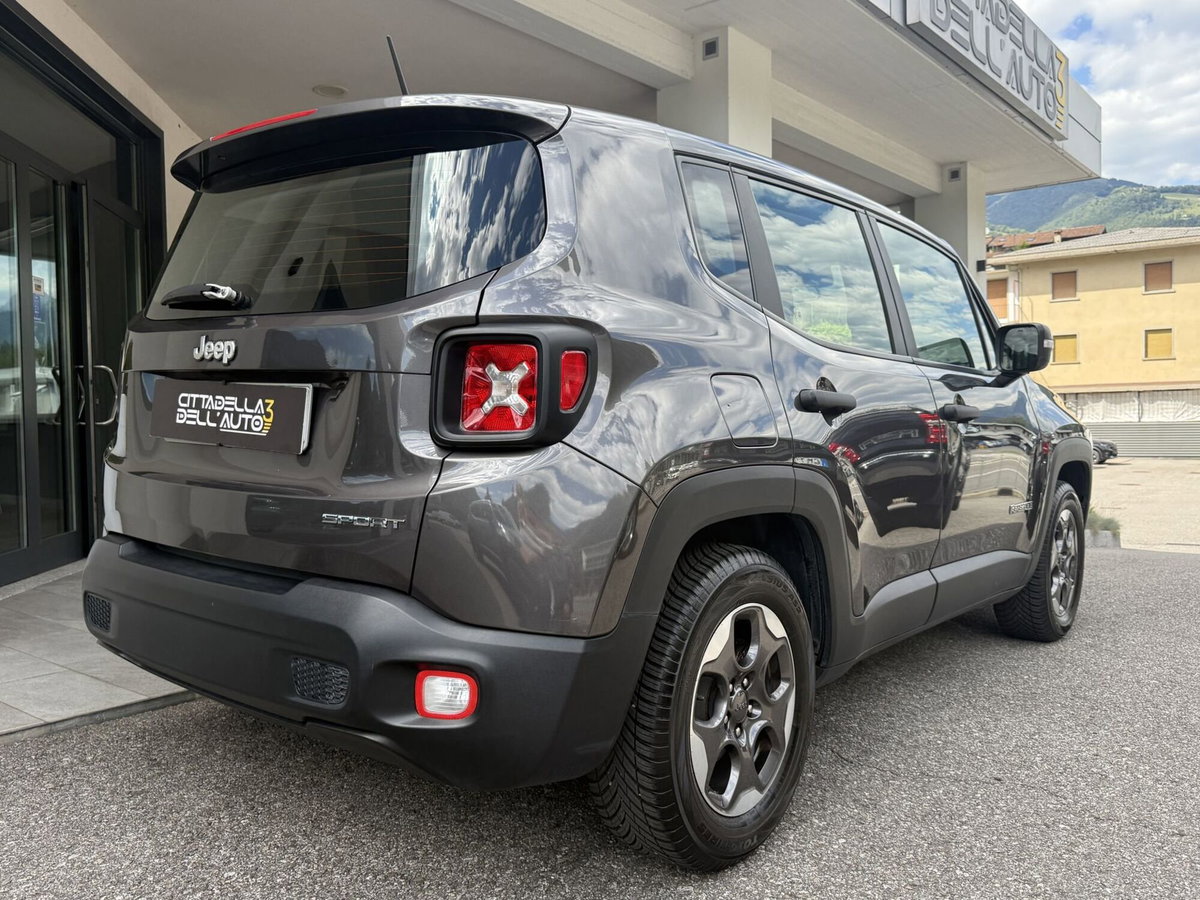 Jeep Renegade 1.6 E-TorQ EVO Sport (3)
