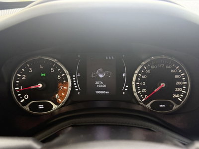 Jeep Renegade 1.6 E-TorQ EVO Sport (5)