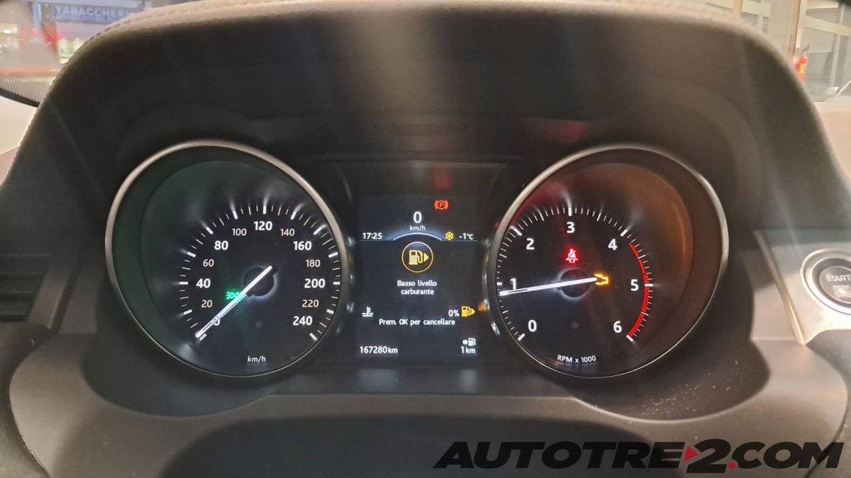 Land Rover Range Rover Evoque 2.0 eD4 5p. Pure (18)
