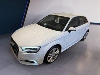 Audi A3 Sportback 35 TFSI S tronic Business (5)