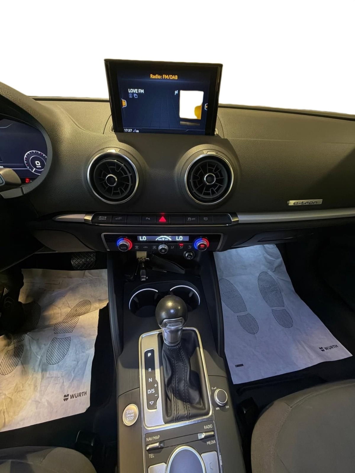 Audi A3 Sportback 35 TFSI S tronic Business (9)