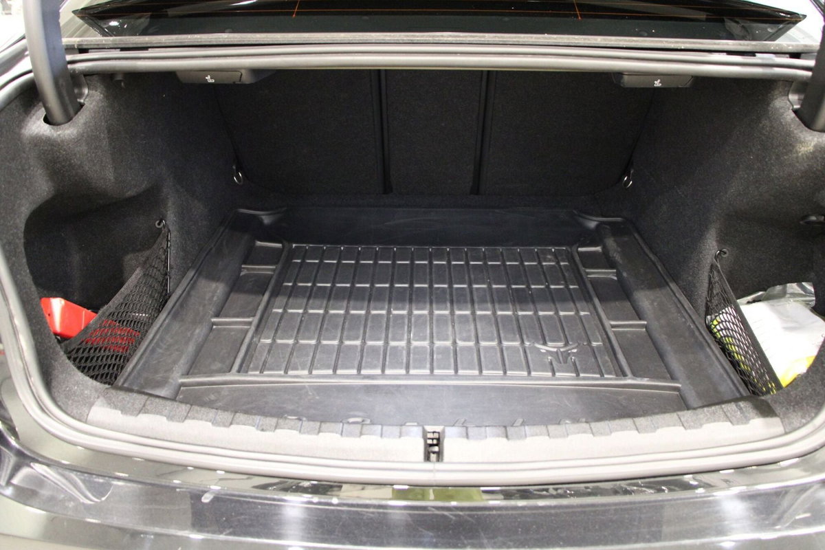 BMW Serie 3 320d Luxury (13)