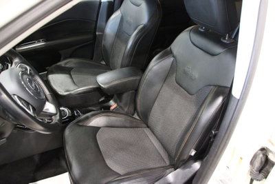 Jeep Compass 1.6 Multijet II 2WD Business (11)