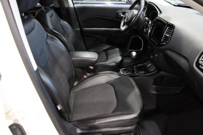 Jeep Compass 1.6 Multijet II 2WD Business (12)