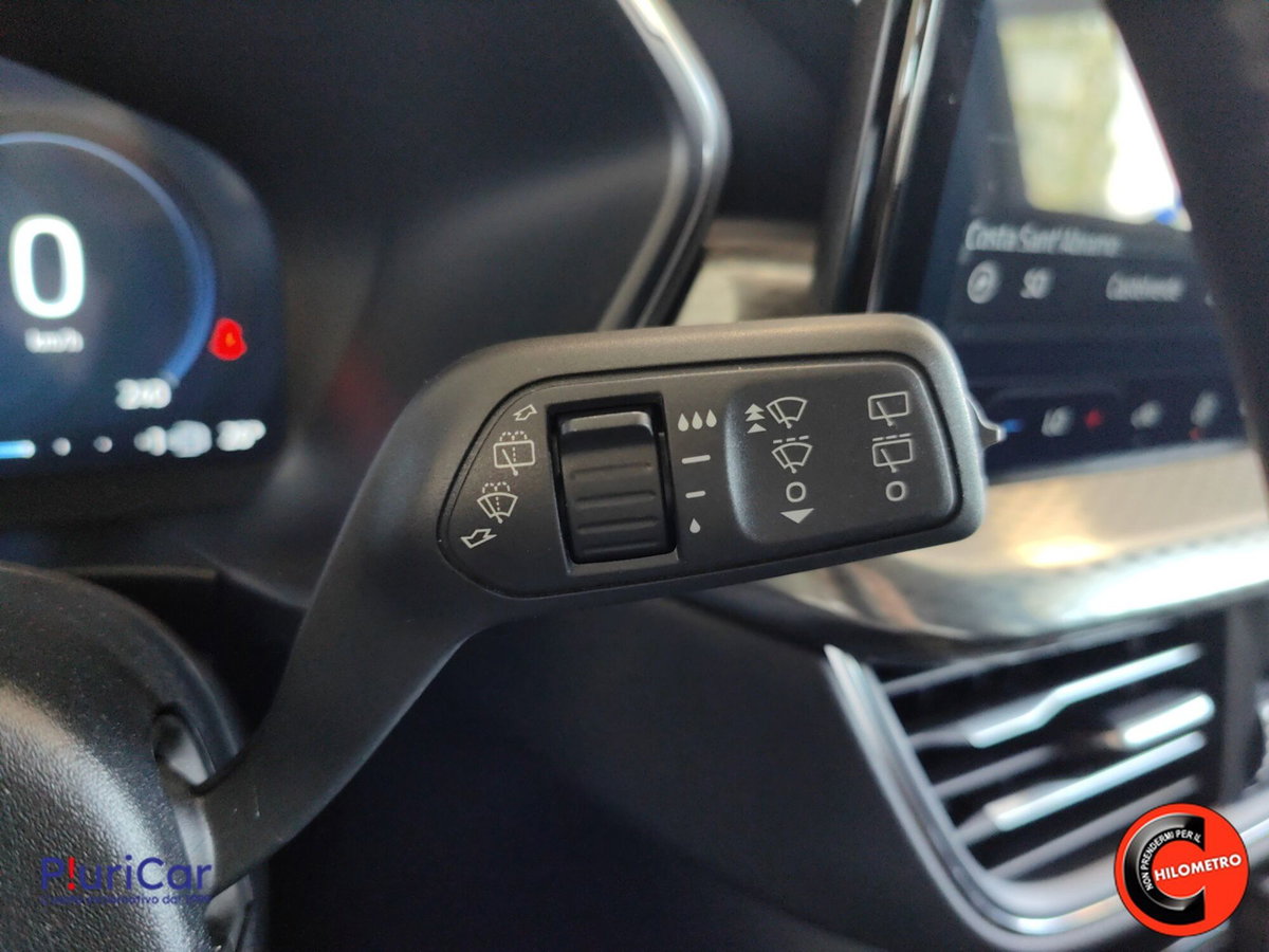 Ford Kuga 1.5 ecoboost Titanium 2wd 150cv (18)