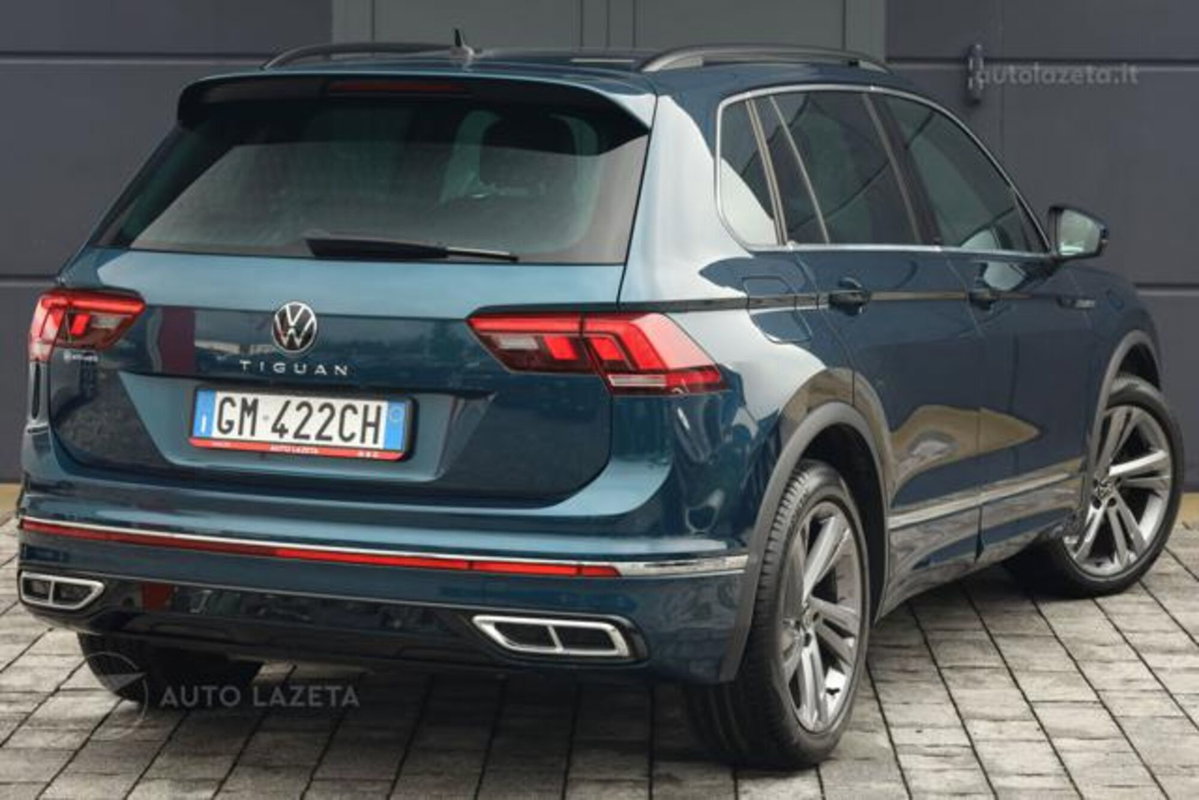 Volkswagen Tiguan 2.0 TDI 150 CV SCR DSG 4MOTION R-Line (3)