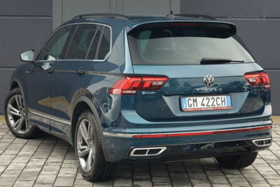 Volkswagen Tiguan 2.0 TDI 150 CV SCR DSG 4MOTION R-Line (4)
