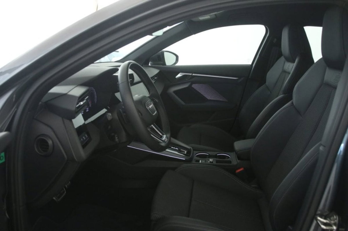 Audi A3 Sportback 35 TDI S tronic S line edition (7)