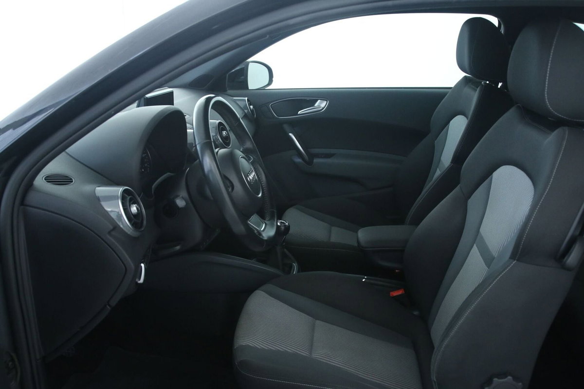 Audi A1 1.0 82 CV TFSI Design (7)