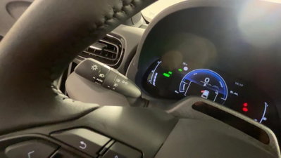 Toyota Yaris Cross Trend fwd 115cv e-cvt (15)