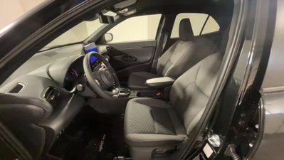 Toyota Yaris Cross Trend fwd 115cv e-cvt (16)