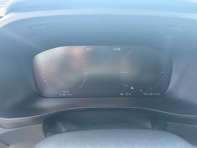 Volvo XC40 T5 Recharge Plug-in Hybrid Inscription (15)