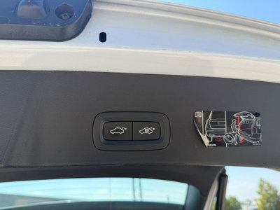 Volvo XC40 T5 Recharge Plug-in Hybrid Inscription (18)