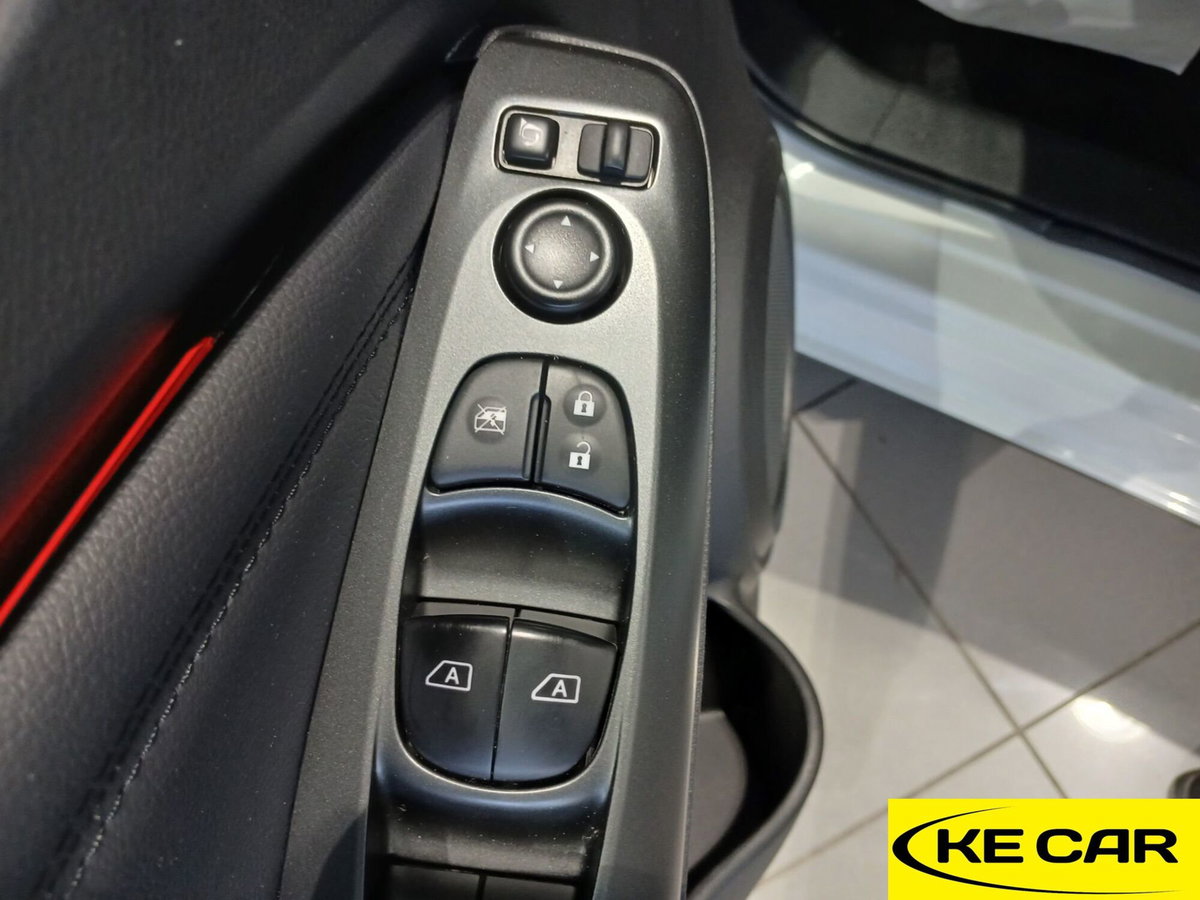 Nissan Juke 1.0 dig-t N-Connecta 114cv (18)