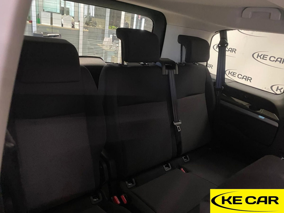 Fiat Ulysse combi M1 2.0 bluehdi 180cv L2H1 AT8 (13)