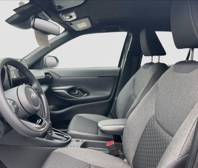 Toyota Yaris Cross Trend fwd 130cv e-cvt (7)