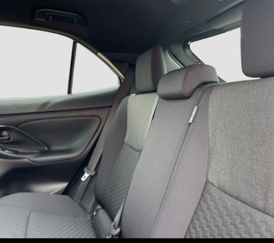 Toyota Yaris Cross Trend fwd 130cv e-cvt (8)