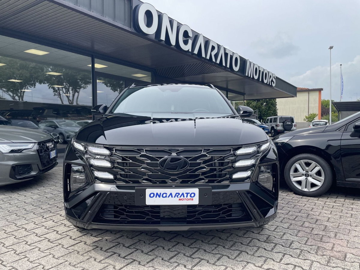 Hyundai Tucson 1.6 hev Xtech 2wd 239cv auto (2)