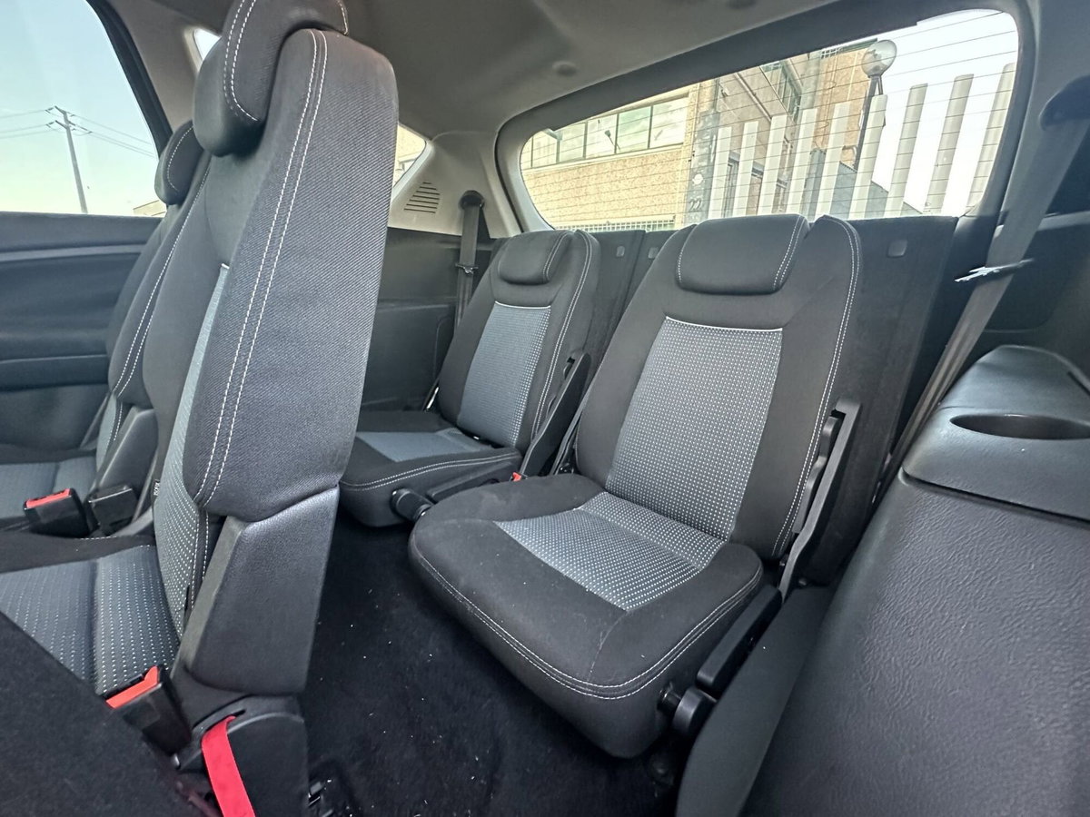 Ford S-Max 2.0 TDCi 140 CV New Titanium (14)