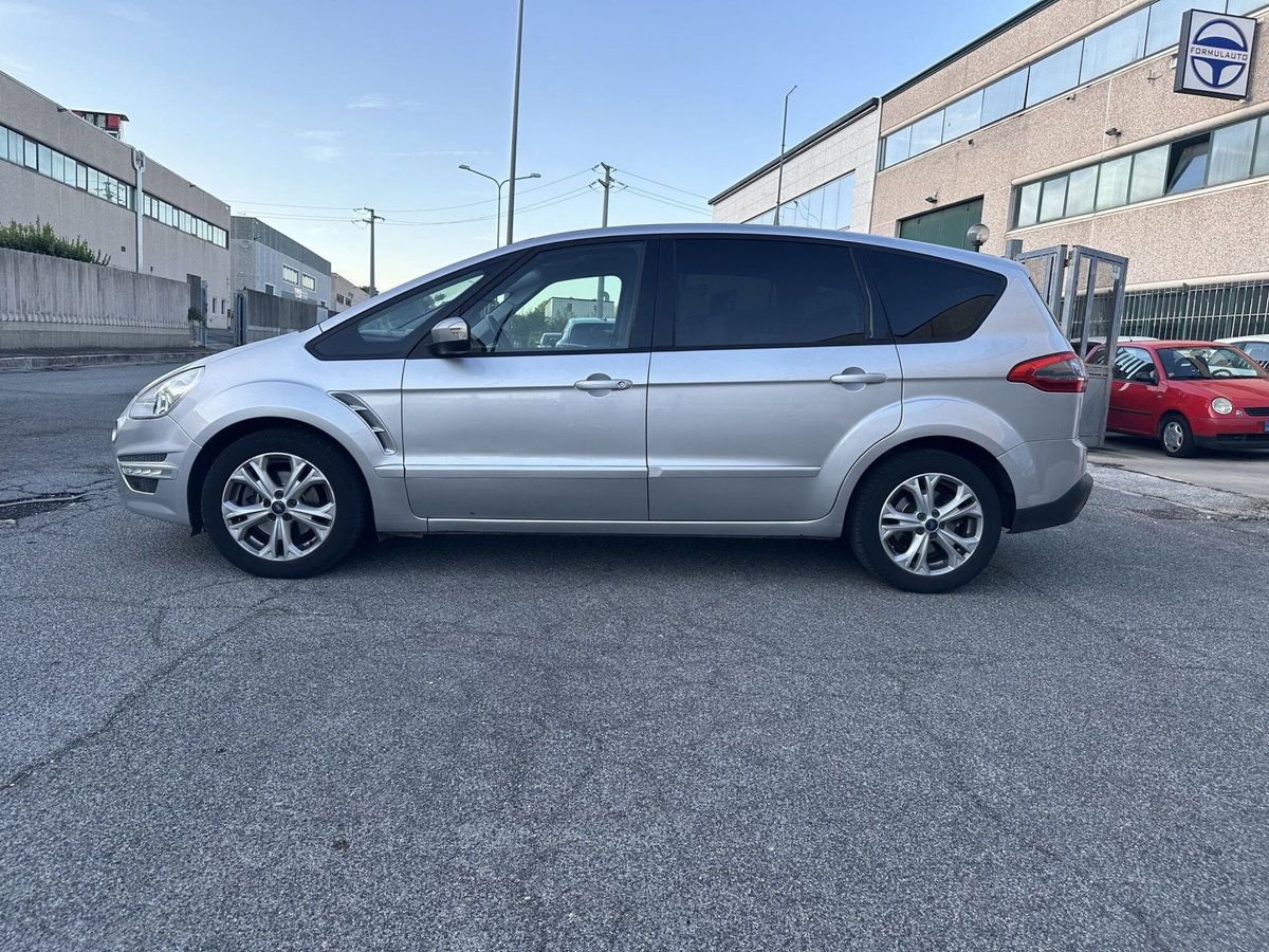 Ford S-Max 2.0 TDCi 140 CV New Titanium (3)