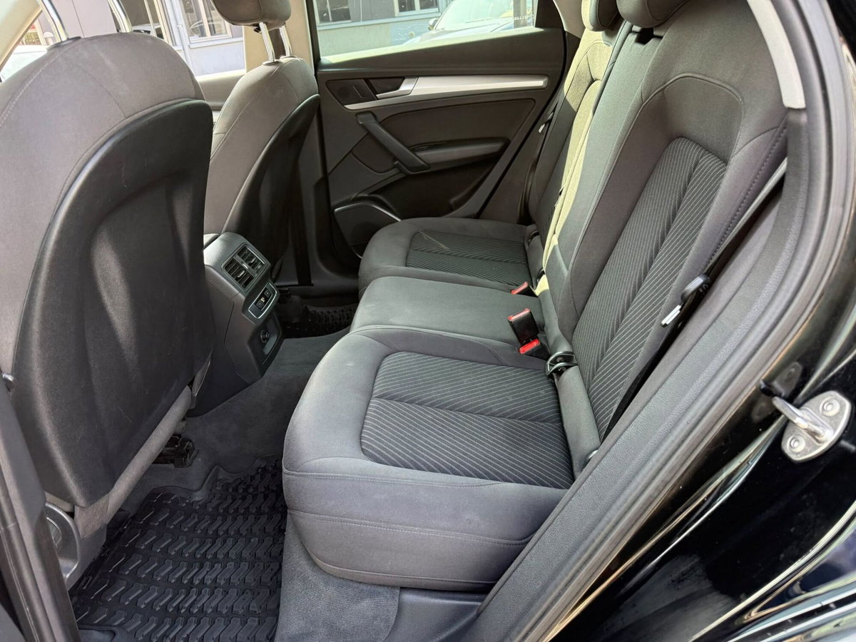 Audi Q5 40 TDI quattro S tronic S line plus (13)