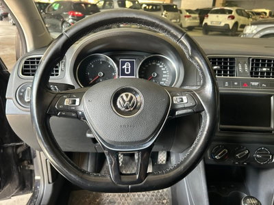 Volkswagen Polo 1.4 TDI 90 CV 5p. Highline BlueMotion Technology (10)