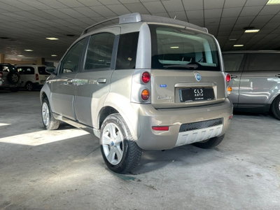 Fiat Panda 1.3 MJT 16V 4x4 Monster (2)