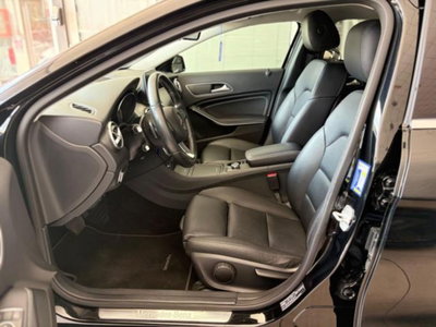 Mercedes-Benz GLA SUV 180 d Executive (12)