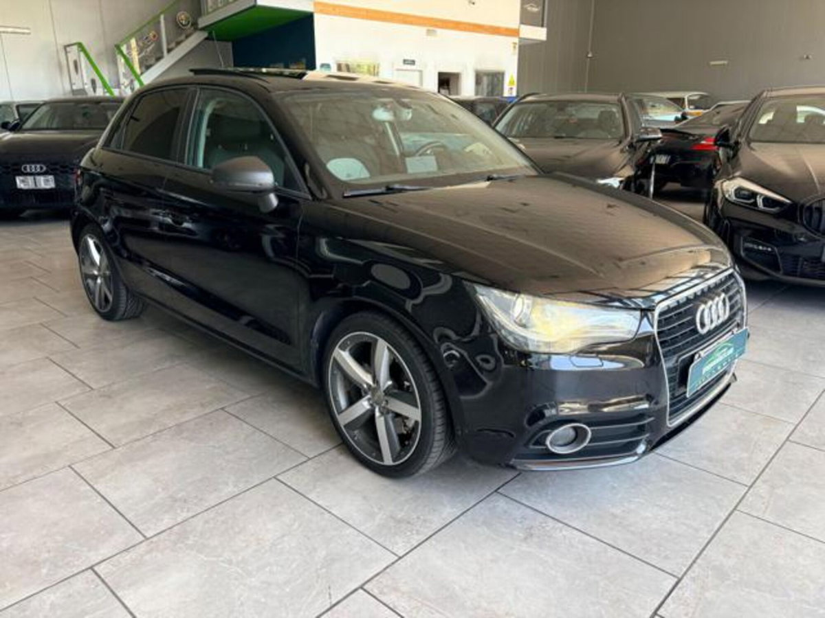 Audi A1 2.0 TDI Ambition (4)