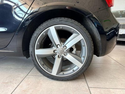 Audi A1 2.0 TDI Ambition (8)
