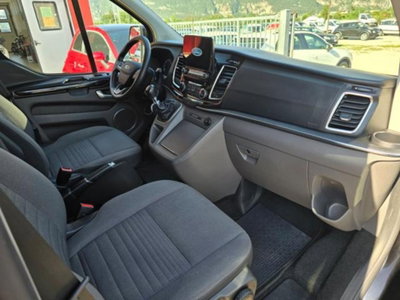 Ford Tourneo Custom 320 2.0 EcoBlue 150CV MHEV PC Titanium (11)