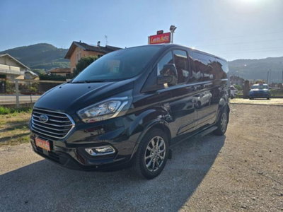 Ford Tourneo Custom 320 2.0 EcoBlue 150CV MHEV PC Titanium (2)
