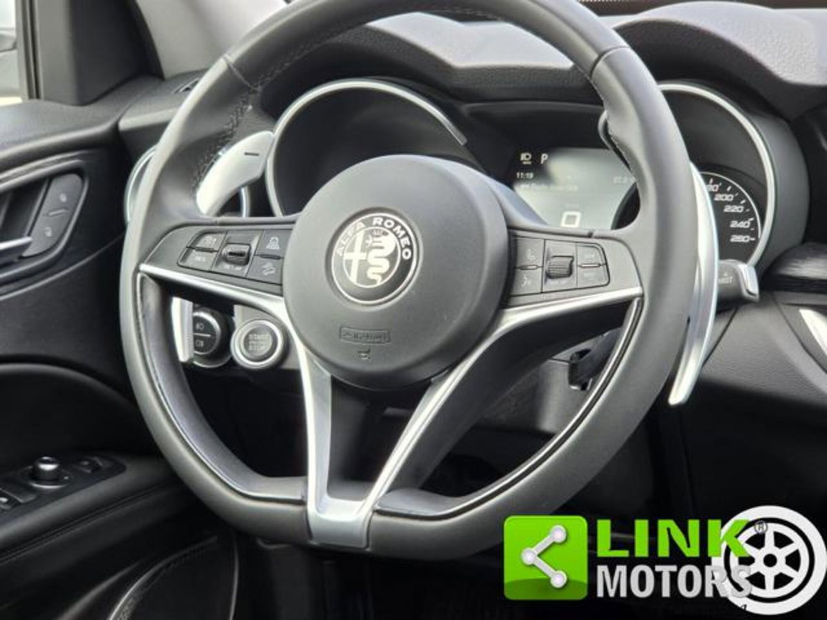 Alfa Romeo Stelvio Stelvio 2.2 Turbodiesel 210 CV AT8 Q4 Executive (20)