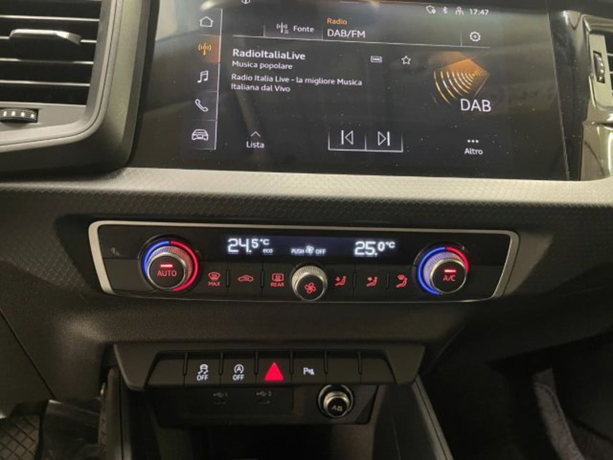 Audi A1 Sportback 25 TFSI S tronic Admired (9)