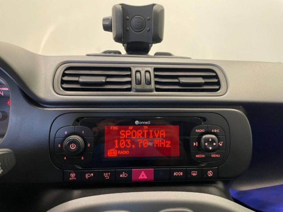 Fiat Panda Cross 1.0 firefly hybrid Cross s&s 70cv 5p.ti (10)