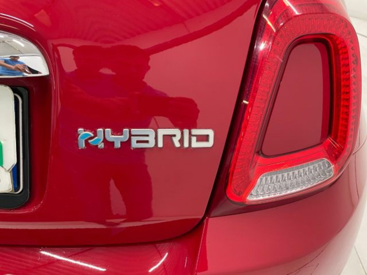 Fiat 500 1.0 Hybrid Club (13)