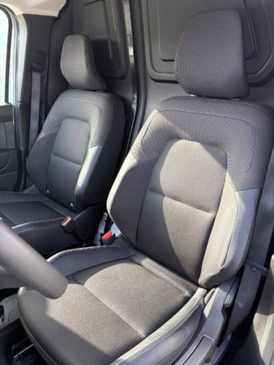 Renault Kangoo Blue dCi 95CV Express Maxi Combi Ice Plus (11)